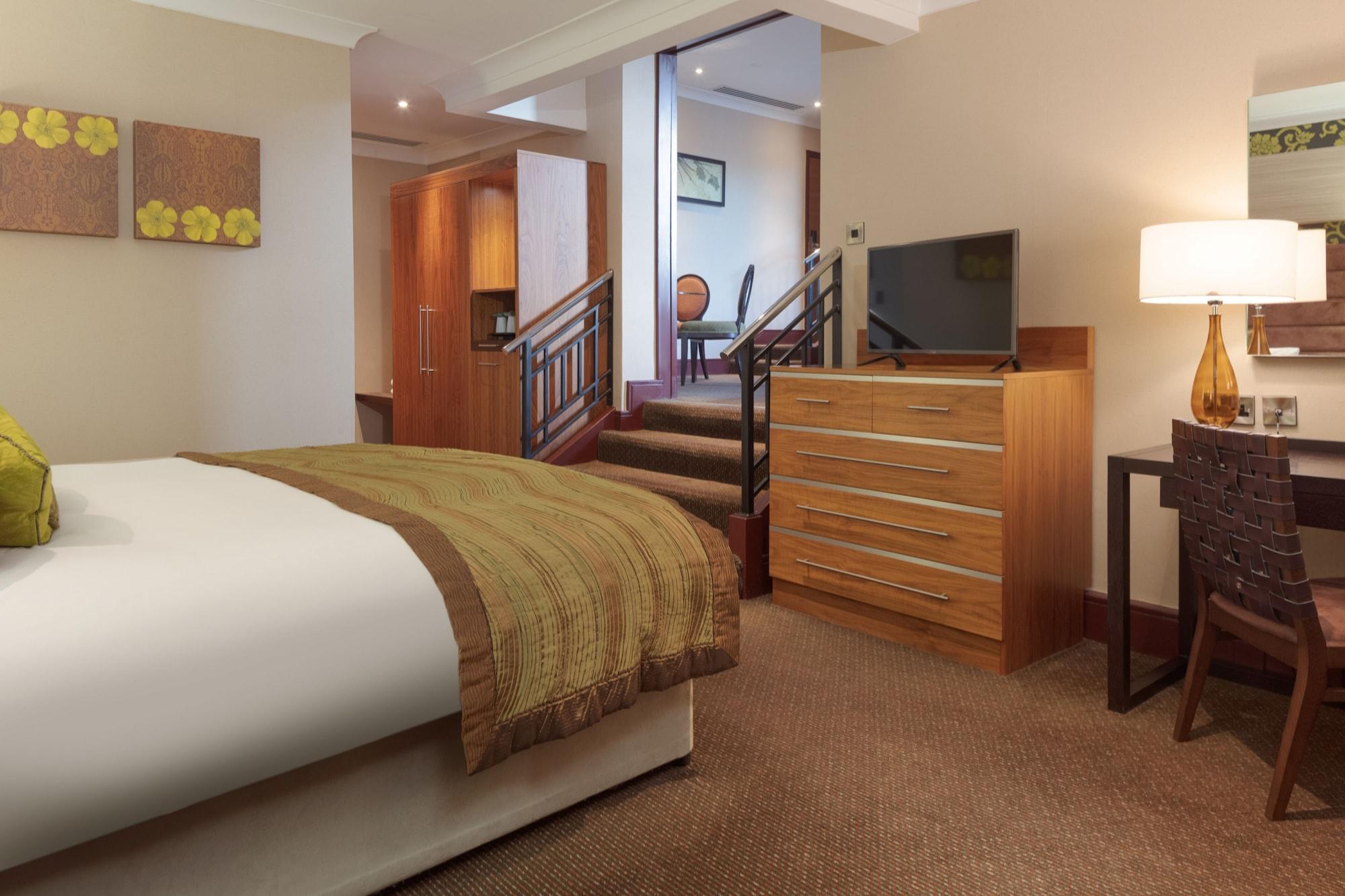Delta Hotels By Marriott Cheltenham Chase Exterior foto
