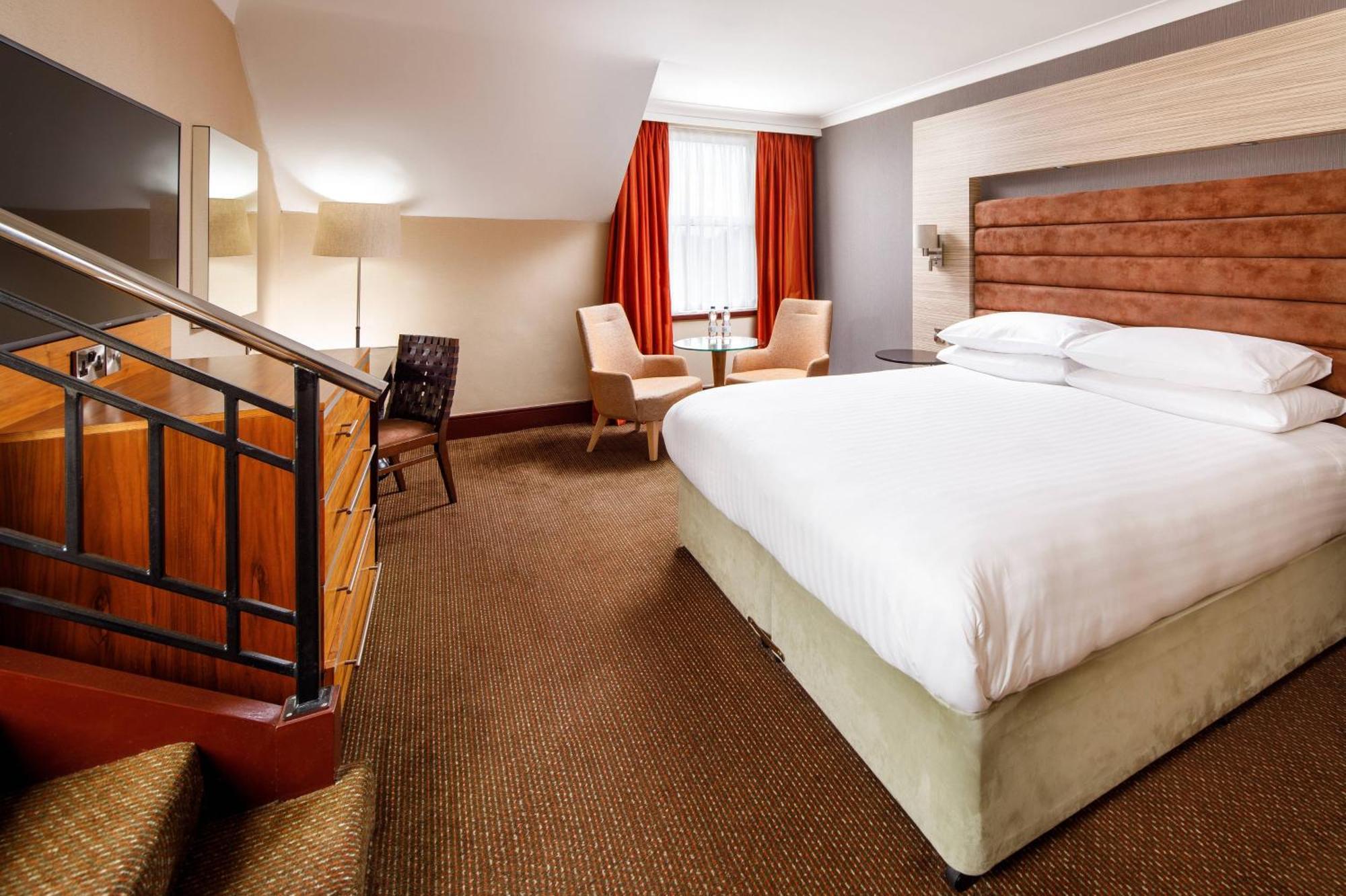 Delta Hotels By Marriott Cheltenham Chase Exterior foto