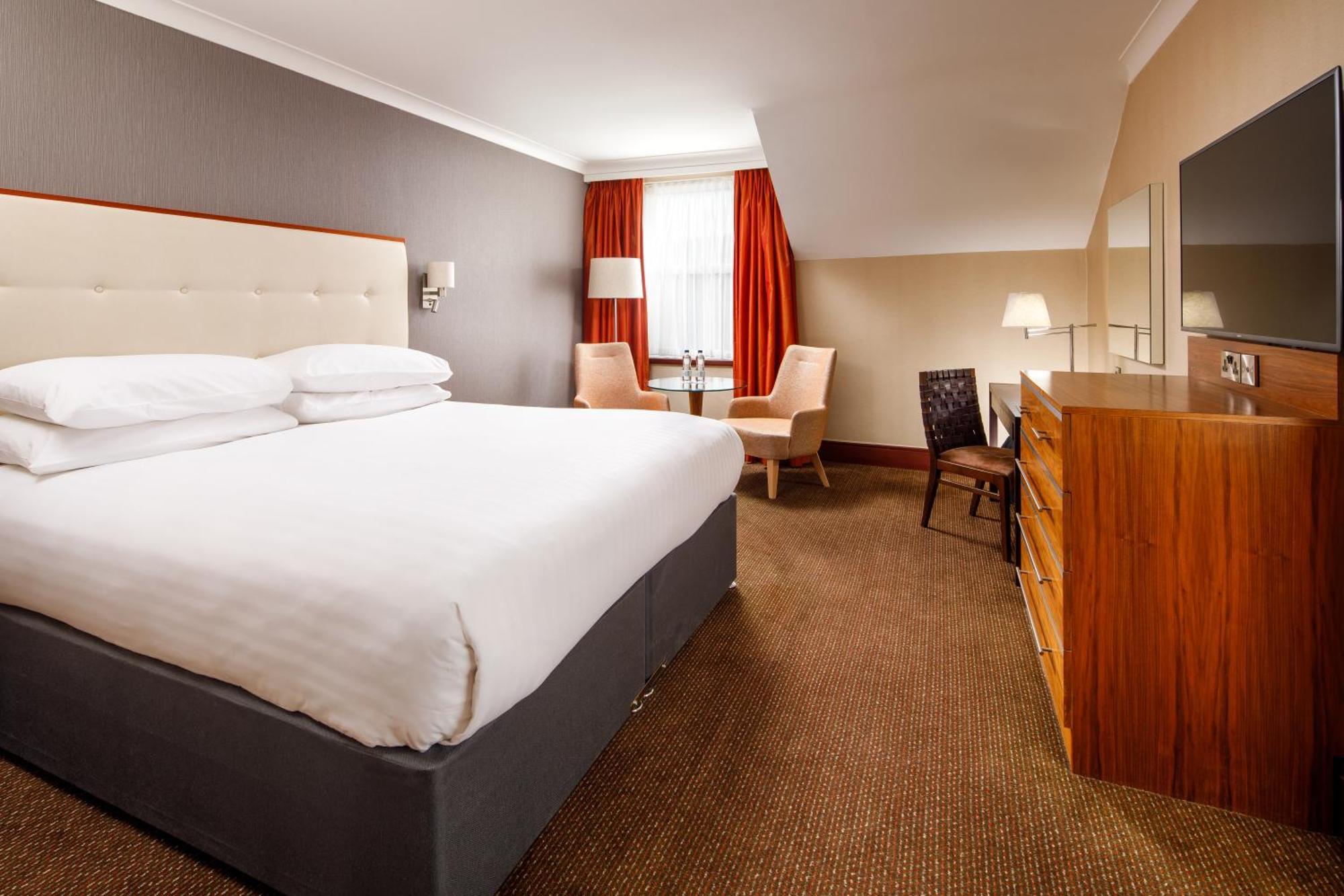 Delta Hotels By Marriott Cheltenham Chase Exterior foto